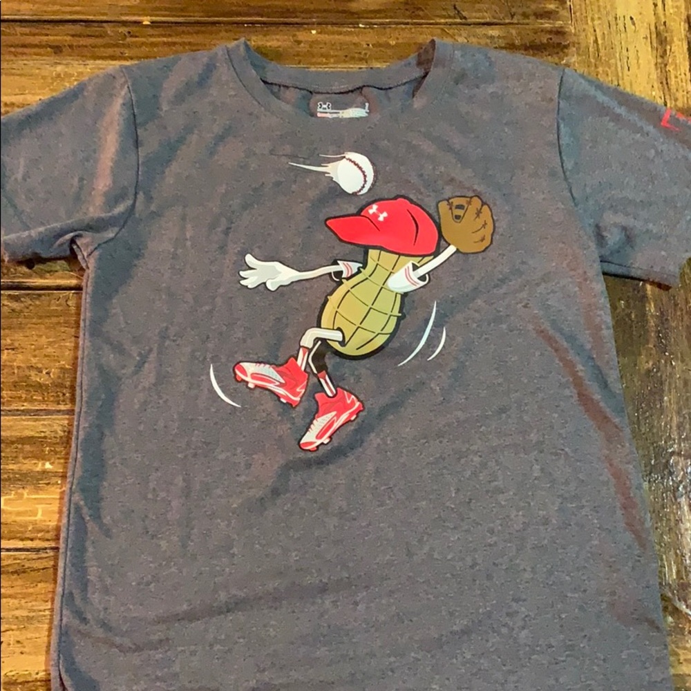 Boys Under Armour t shirt